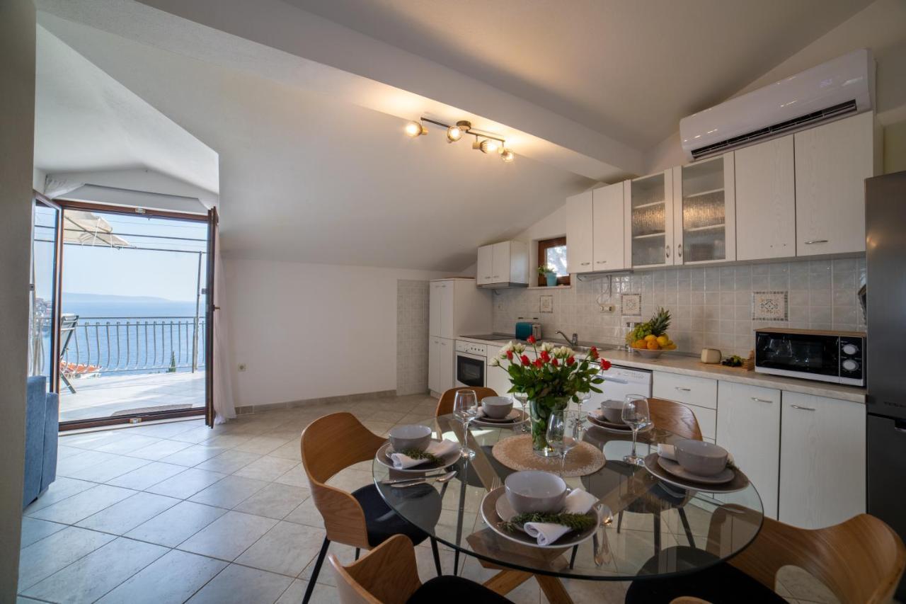 Mira Apartment *