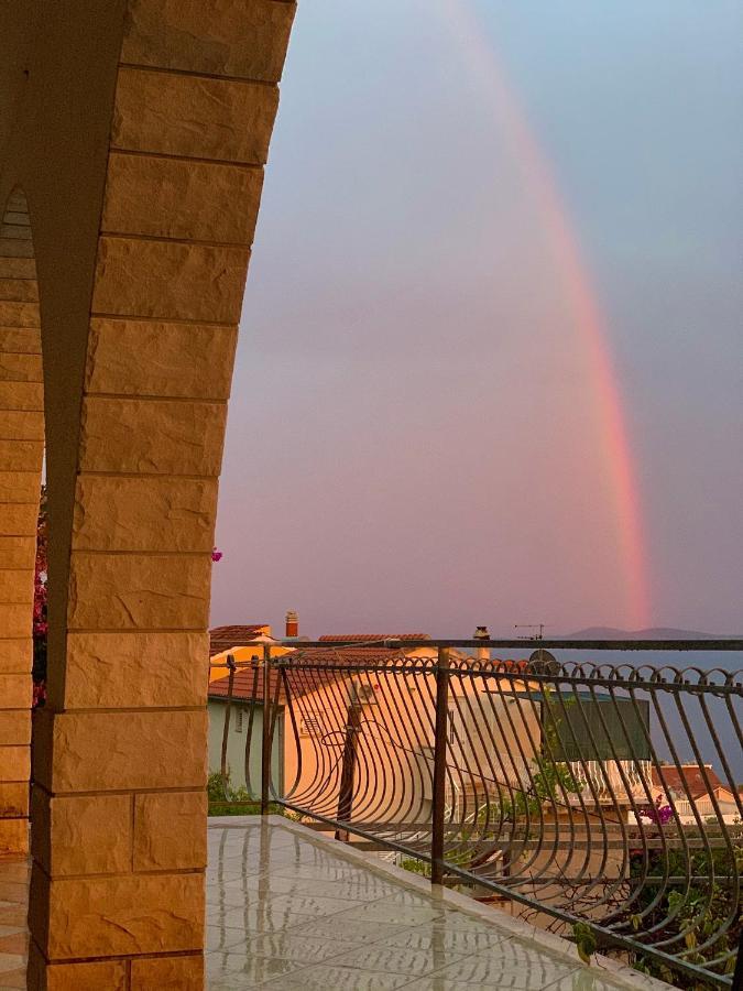 Mira Trogir